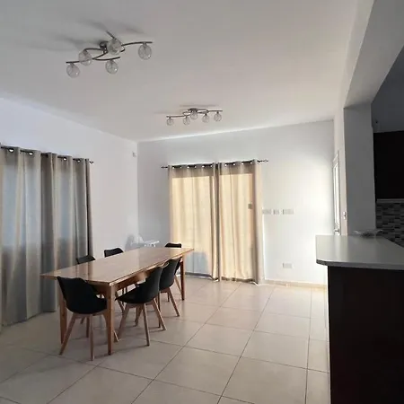 Chrysallis Villa Peyia