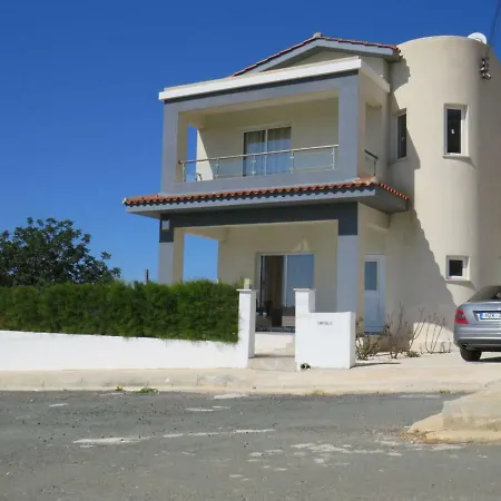 Chrysallis Villa Peyia